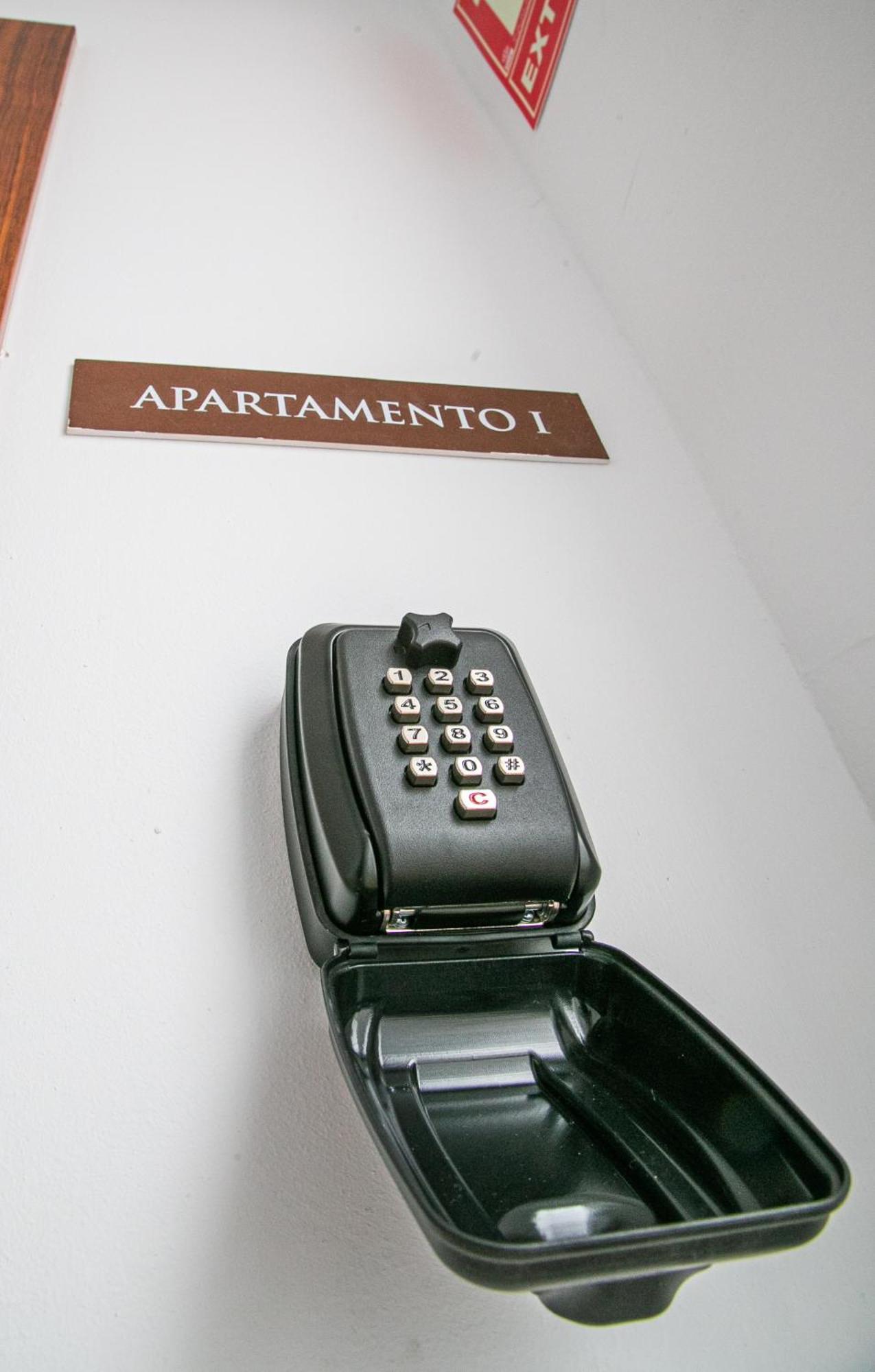 Apartamentos Gemina メリダ エクステリア 写真