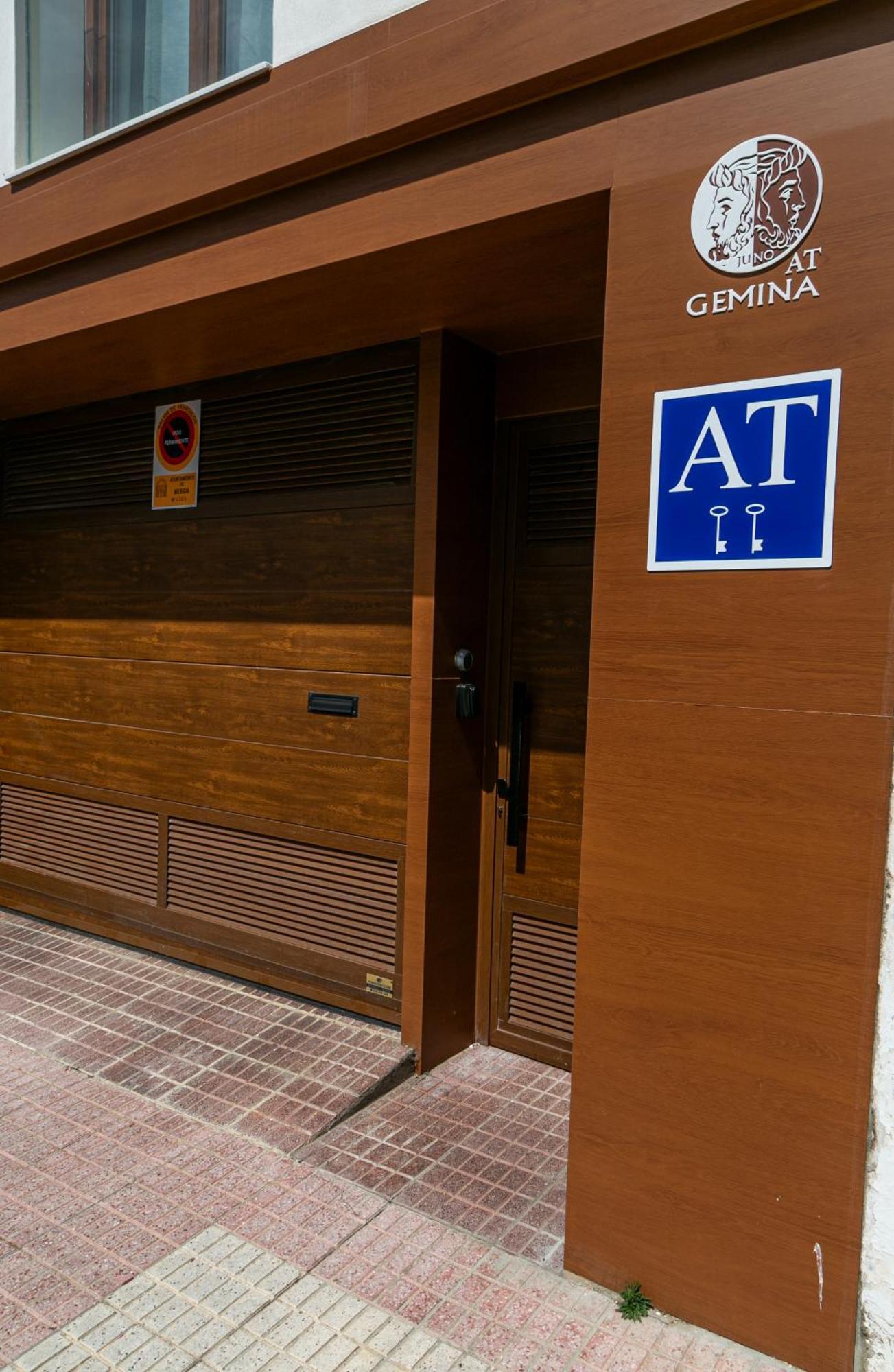 Apartamentos Gemina メリダ エクステリア 写真